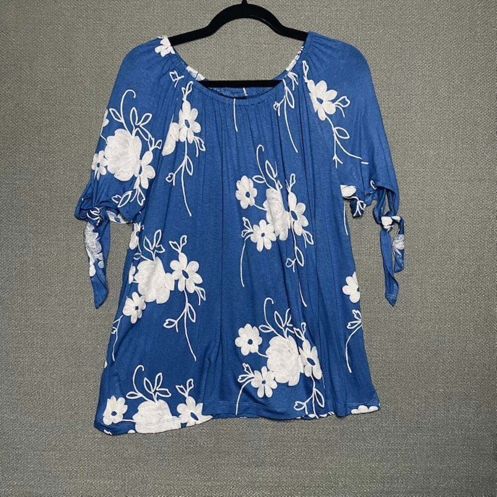Liv Los Angeles Floral Crochet Embroidered Blouse Top Tie Sleeve Boho Cottage L